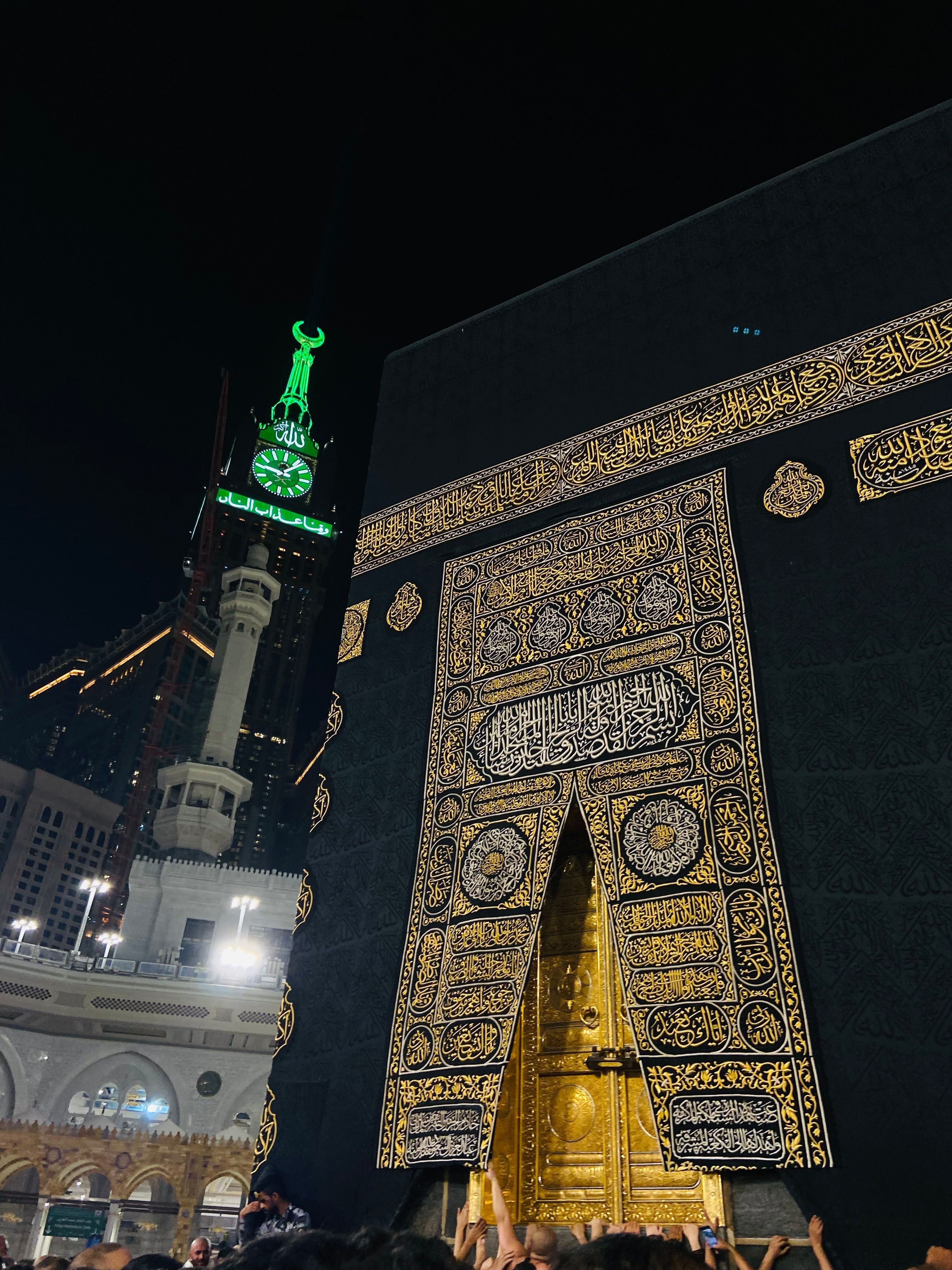 Comment s’habiller pour la Omra et le Hajj ? Guide pratique pour les femmes
