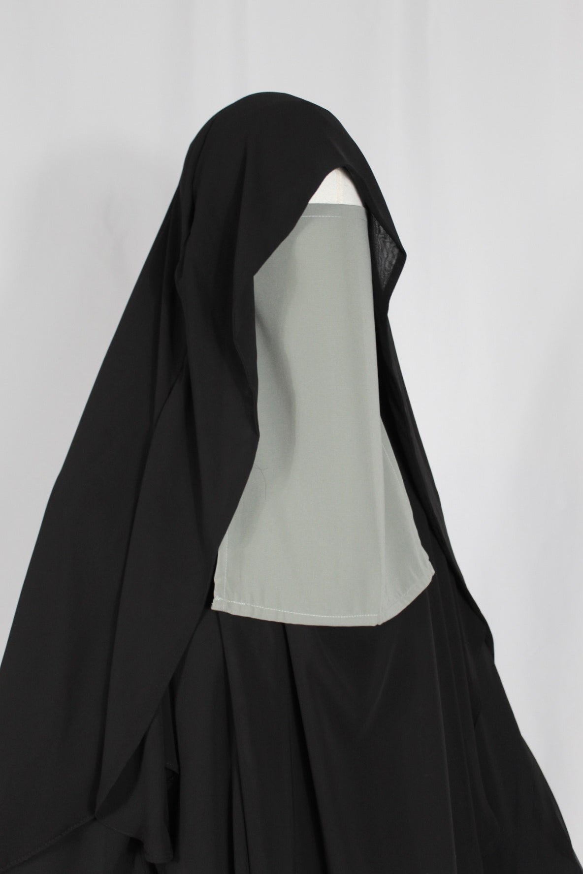 Half Niqab