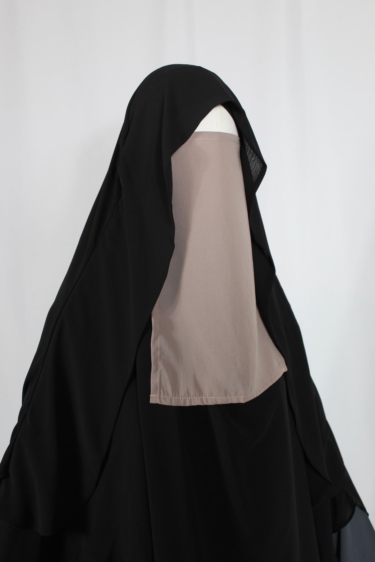 Half Niqab