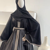 Layāl Abaya