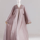 Layāl Abaya