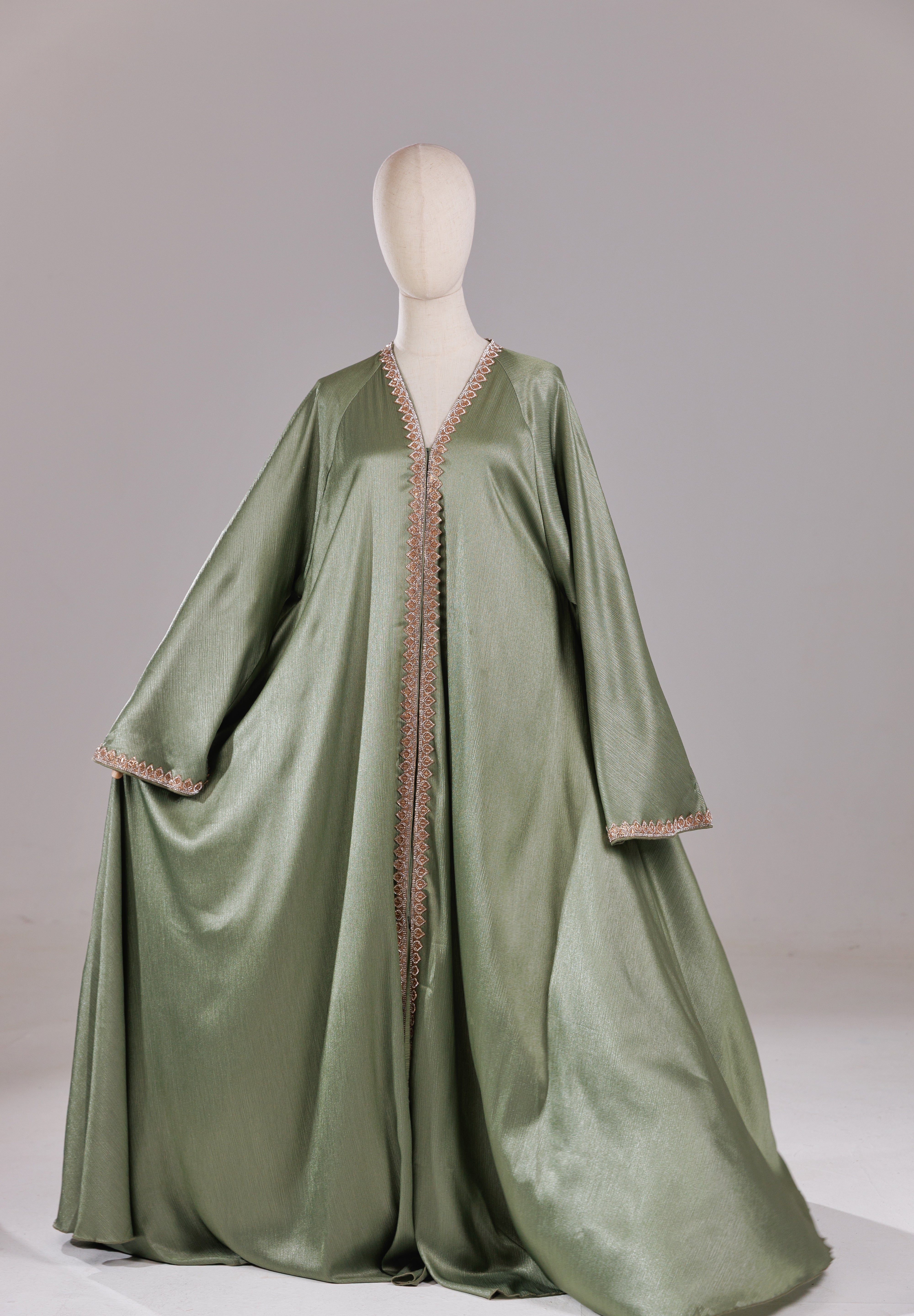 Abaya Layāl