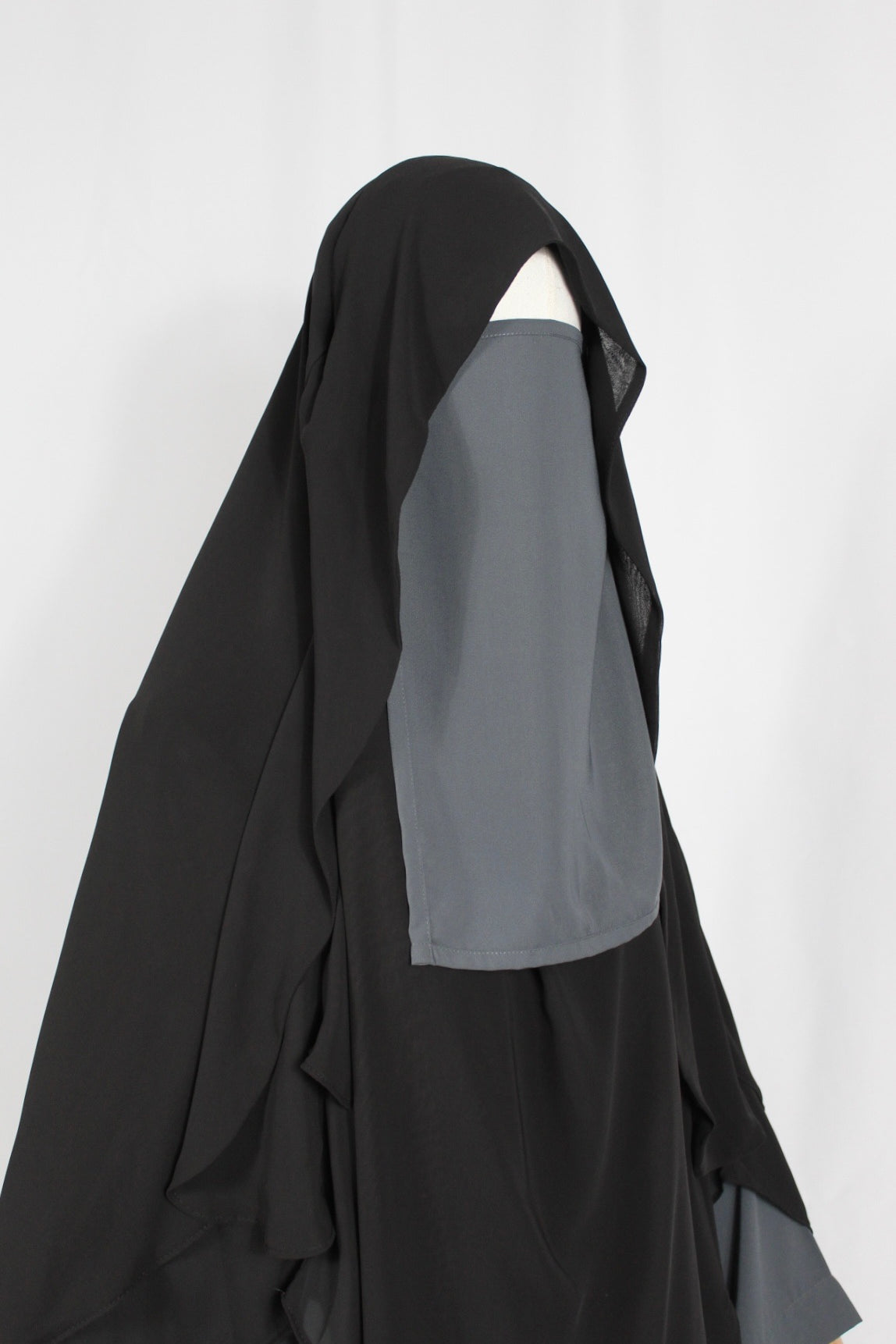 Half Niqab