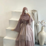 Layāl Abaya