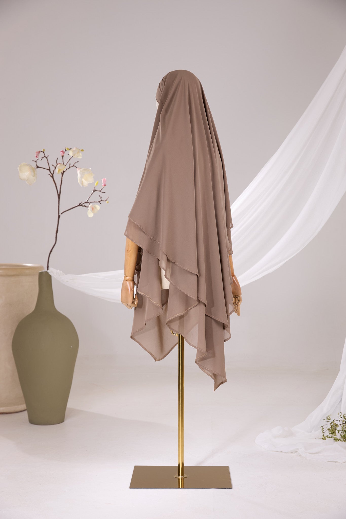 Khimar Butterfly pointu