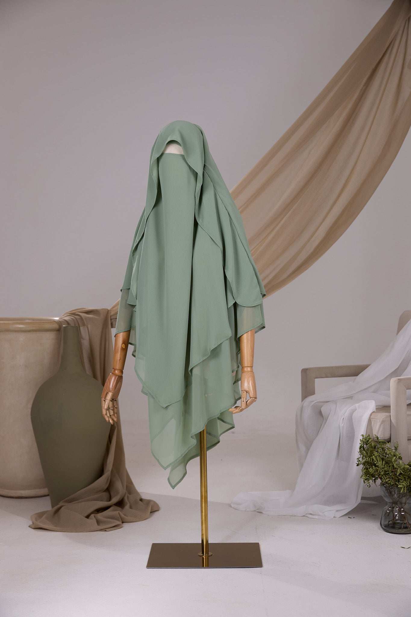 Khimar Butterfly pointu