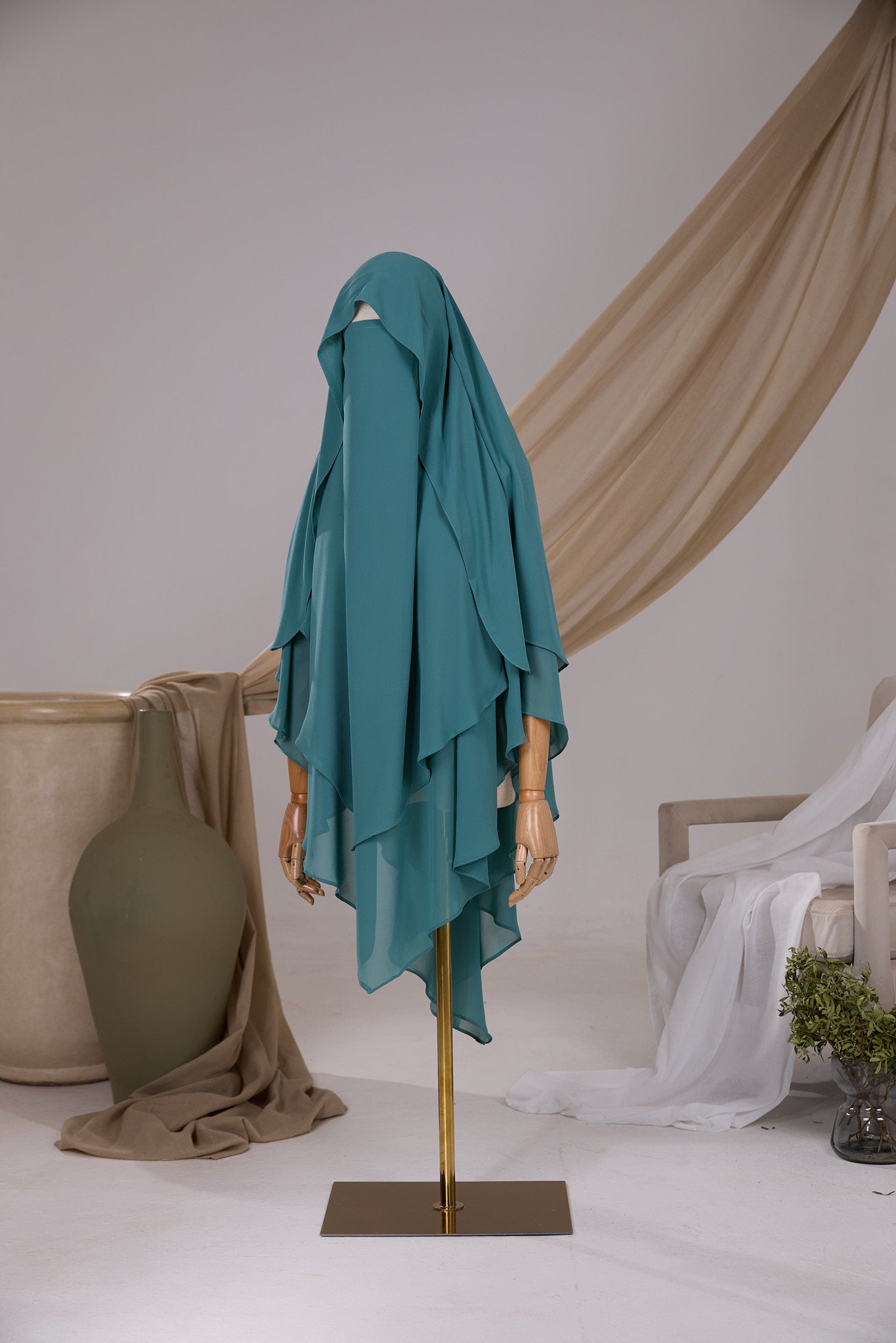 Khimar Butterfly pointu