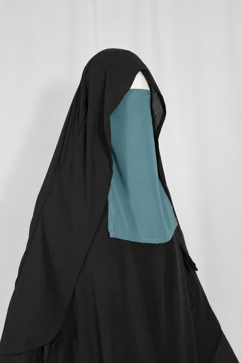 Half Niqab