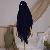 Khimar Butterfly pointu bleu marine en mousseline chiffon, vue de face avec deux voiles